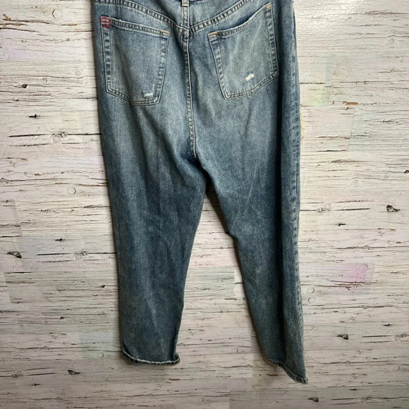BDG Straight & Narrow High Rise Destroyed Straight Ankle Jeans Size 29 - Picture 8 of 8